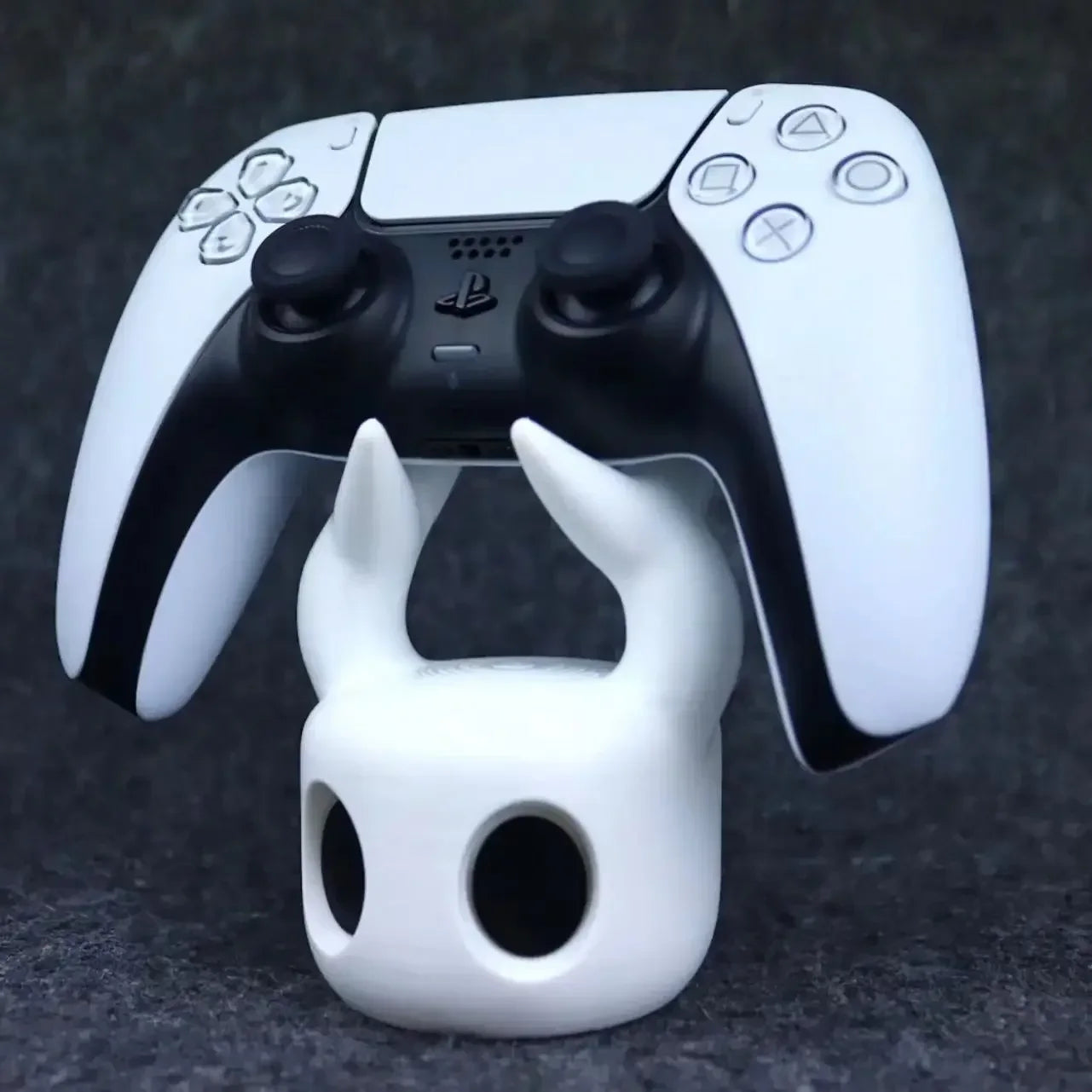 Hollow Knight Action Figure Game Controller Bracket.