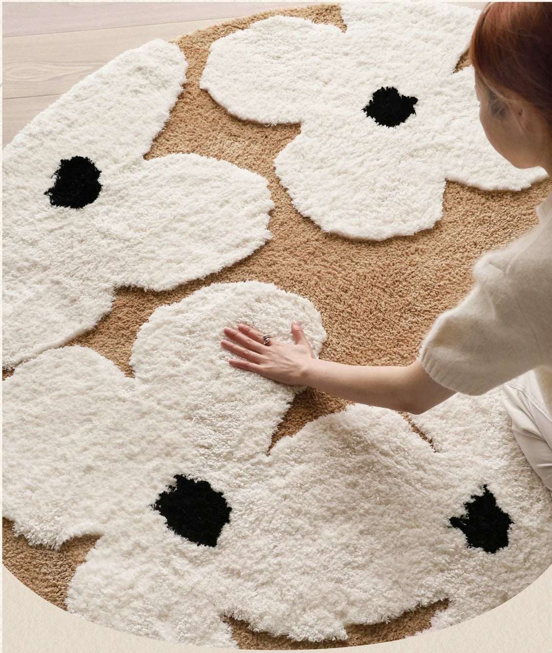 Nordic Flowers Flocked Round Tufted Rugs.