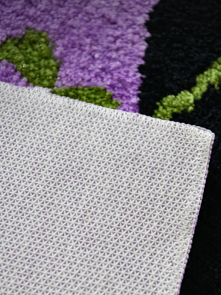 Geometric Pattern Tufted Carpet.