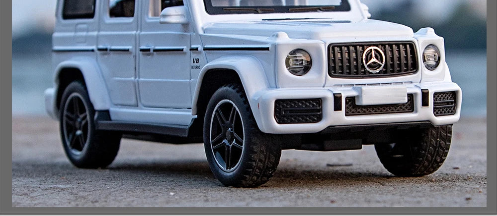 Benz G63 SUV Alloy Model Car Toy.