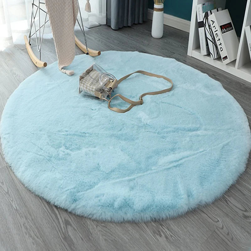 Super Soft Faux Rabbit Rug.