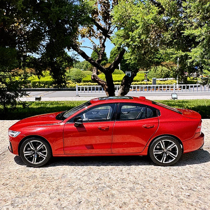 Volvos S60 Alloy Luxy Car Model.